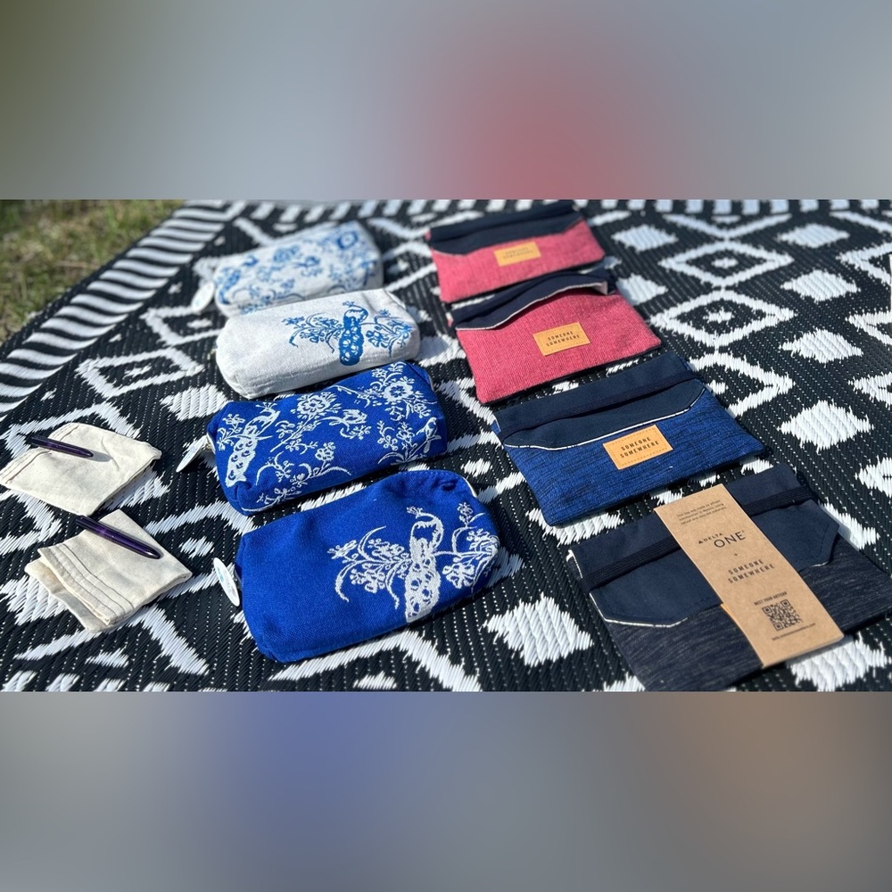Brand New Delta and KLM First Class Amenity Kits!! Cute/helpful travel bags!!
